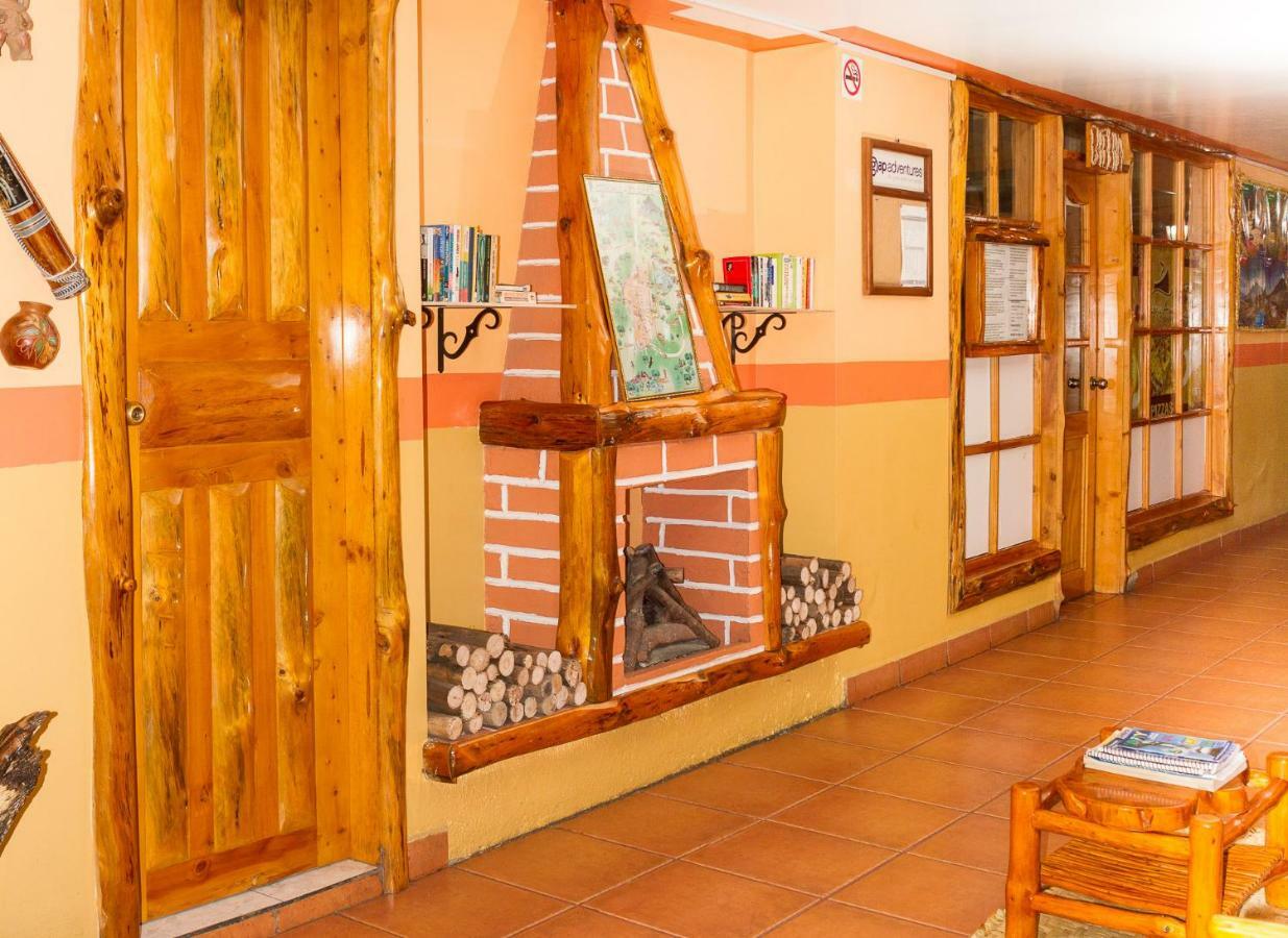 Hotel Santafe Inn Отавало Экстерьер фото