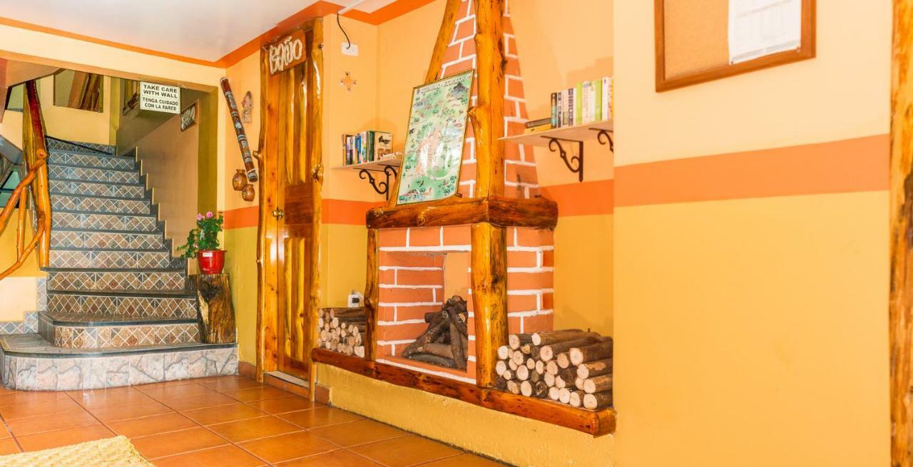 Hotel Santafe Inn Отавало Экстерьер фото