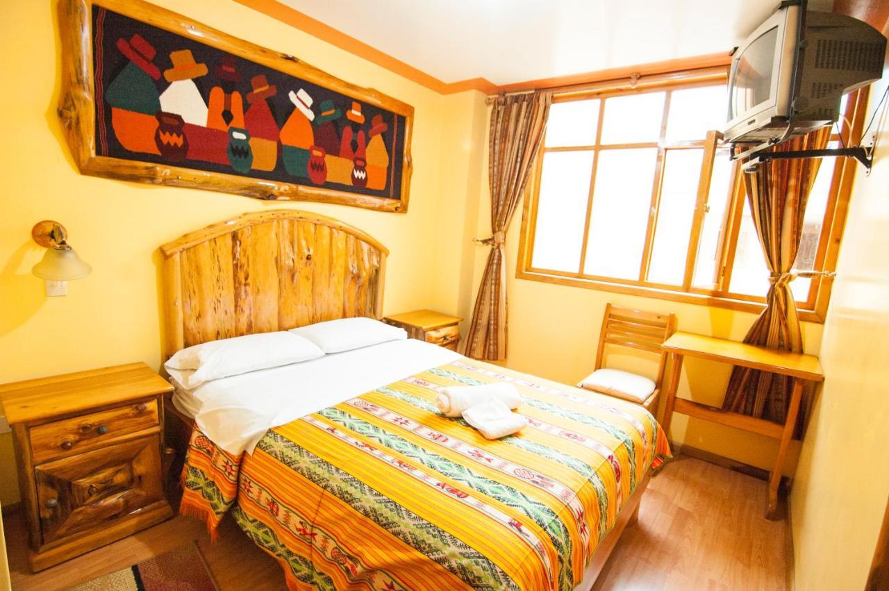 Hotel Santafe Inn Отавало Экстерьер фото